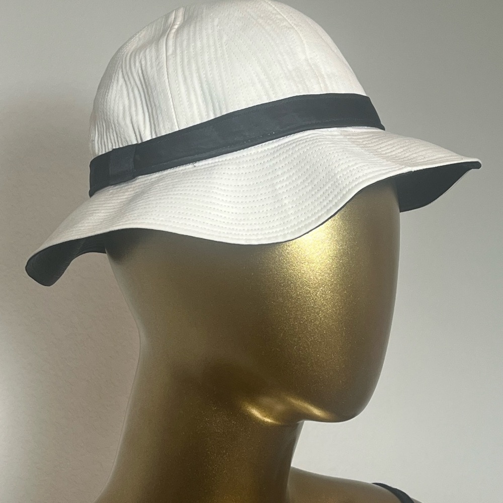 Vintage CHANEL Cream and Black Bucket Hat